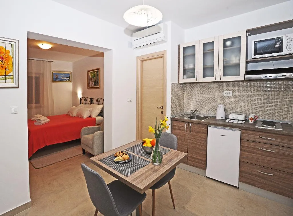 STUDIO STANDARD Room, Nika Family Apartments, Dubrovnik