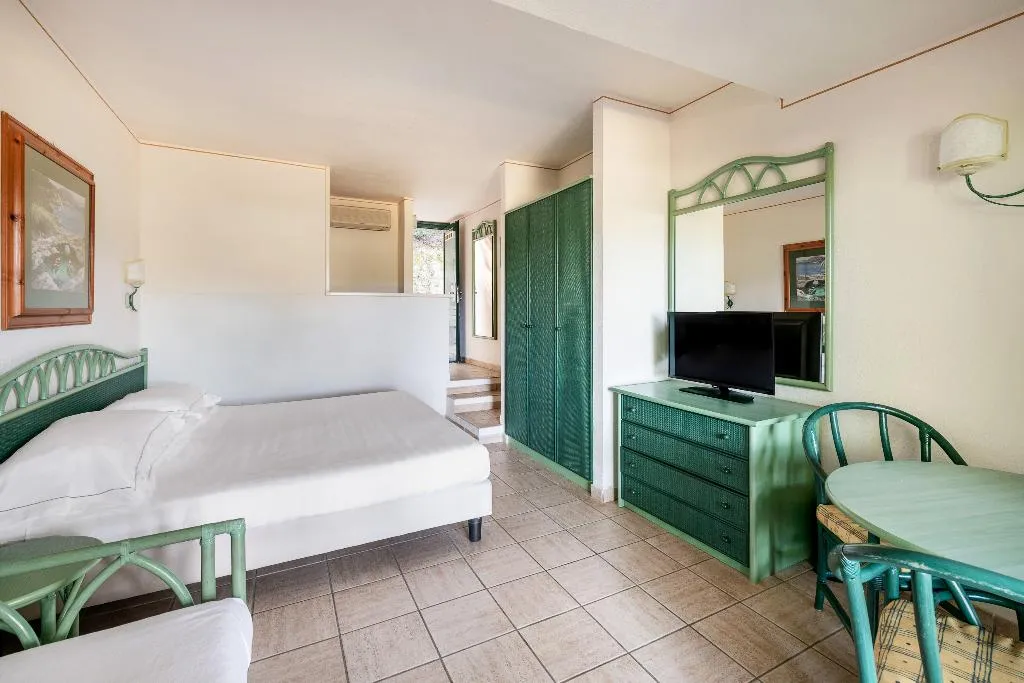 DOUBLE STANDARD Room, VOI Tanka Village, Cagliari
