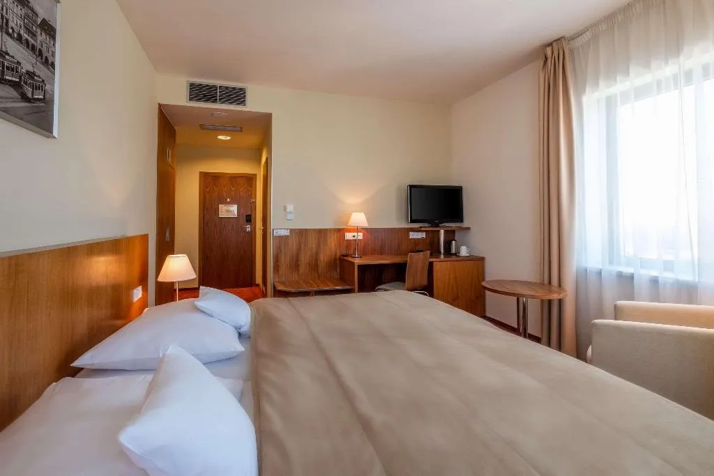 DOUBLE STANDARD Room, Clarion Congress Hotel Ceske Budejovice, Prague