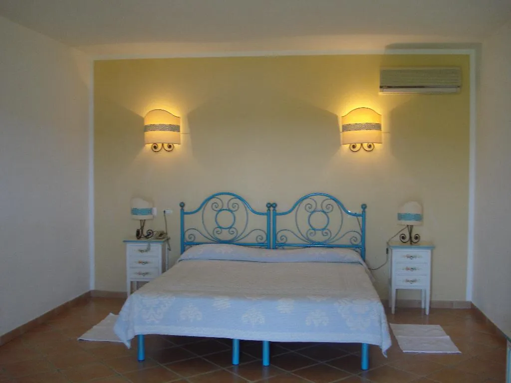 DOUBLE SUPERIOR Room, Hotel Relais Valkarana, Olbia