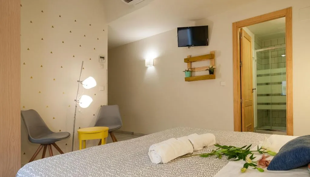 Room, The Nomad Hostel, Seville