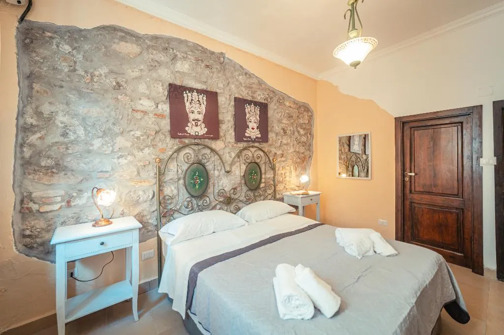 DOUBLE STANDARD Room, Taormina Garden Hotel, Taormina