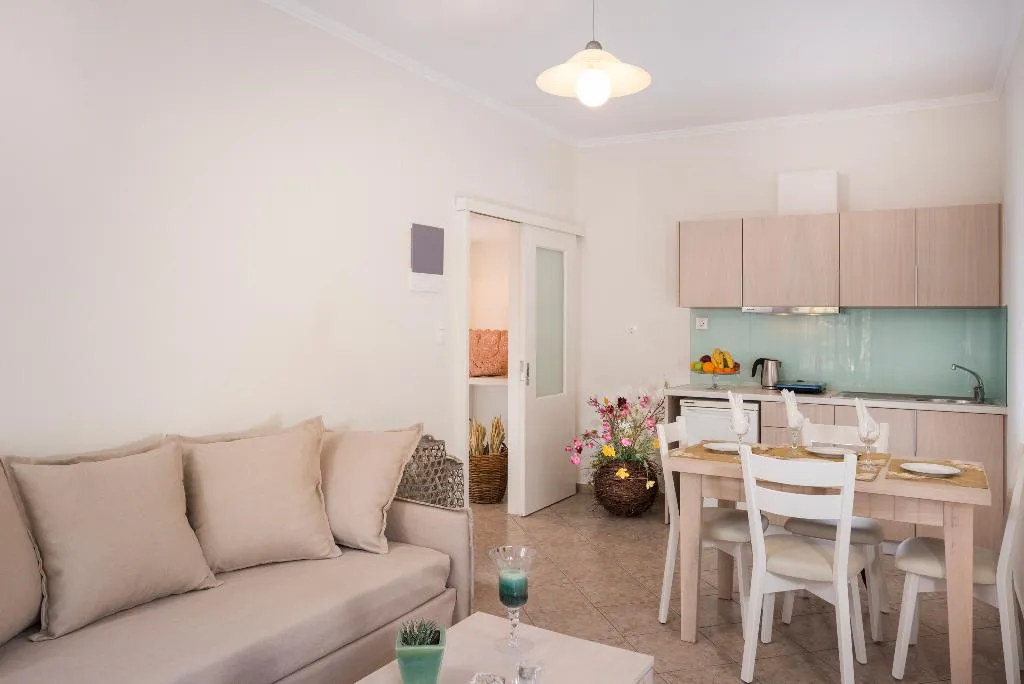FAMILY ROOM STANDARD Room, Mear Apartments & Studios, Crete