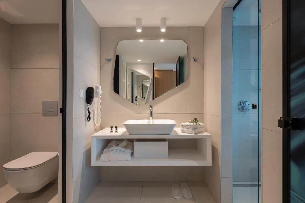 DOUBLE DELUXE SEA VIEW Room, Arina Beach Resort, Crete
