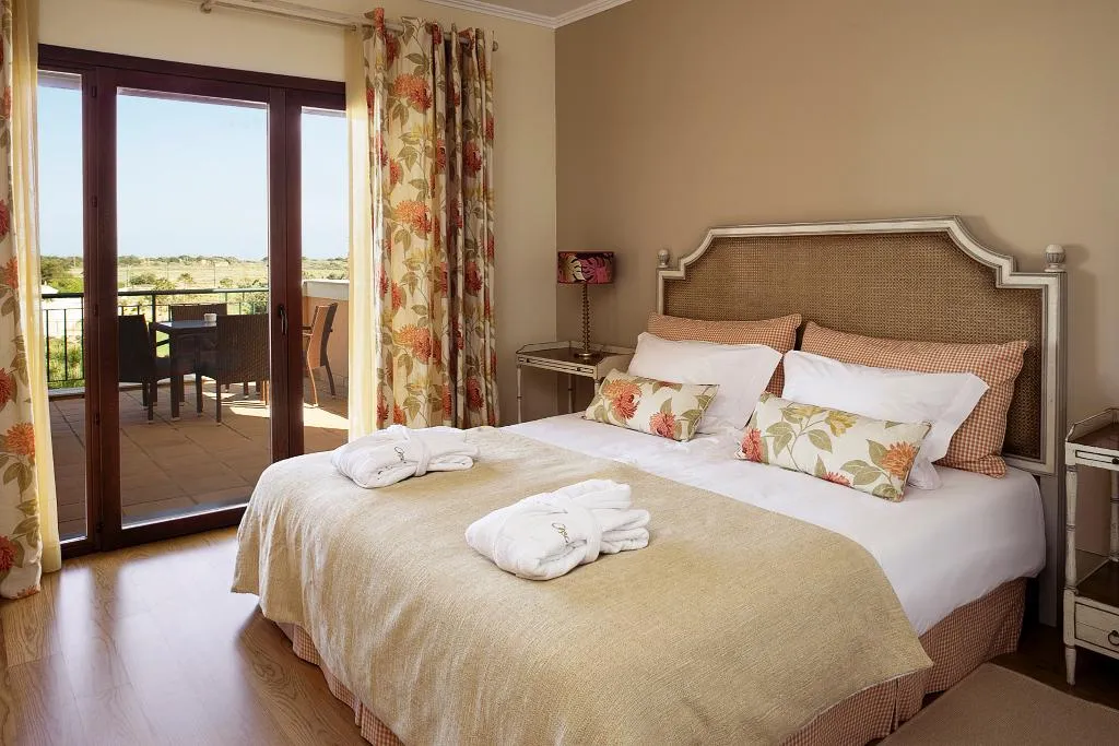 APARTMENT POOL VIEW ONE BEDROOM Room, Cascade Wellness Resort, Lagos Algarve by Domes, Algarve