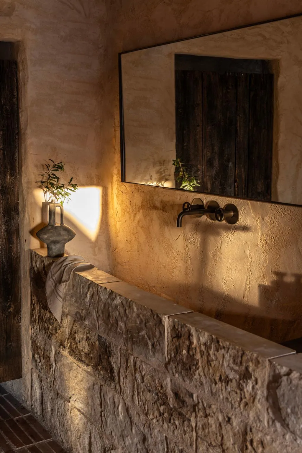 SUITE DELUXE ONE BED Room, Amalen Suites, Crete