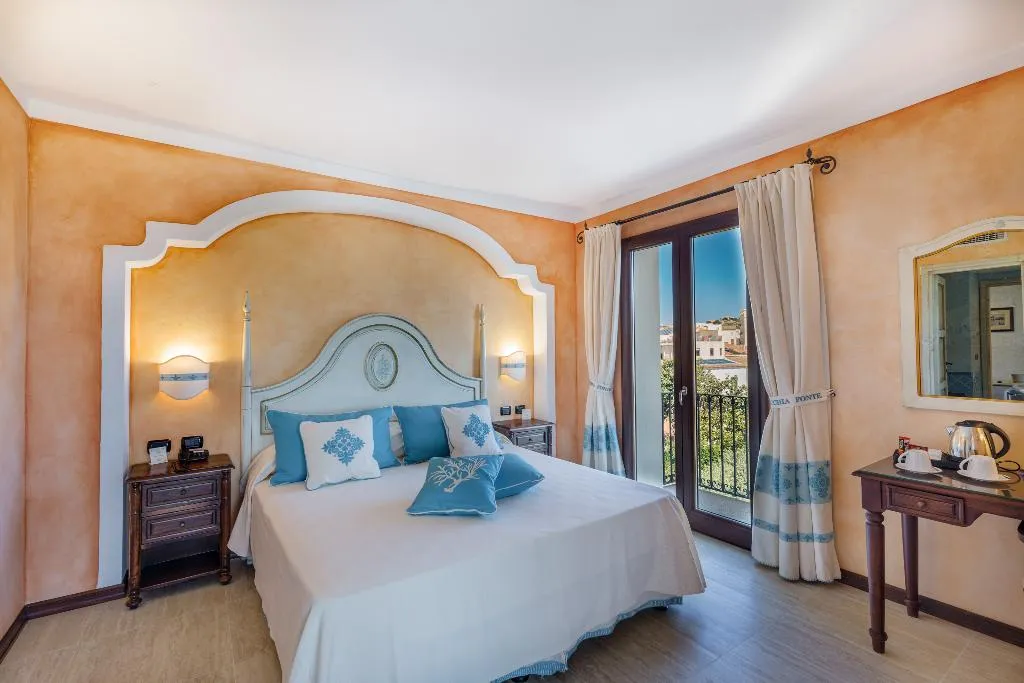 Room, La Vecchia Fonte Hotel, Olbia