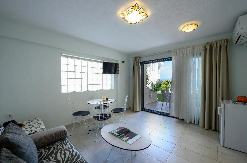 APARTMENT STANDARD Room, Elpiniki Luxury Apartments, Thessaloniki