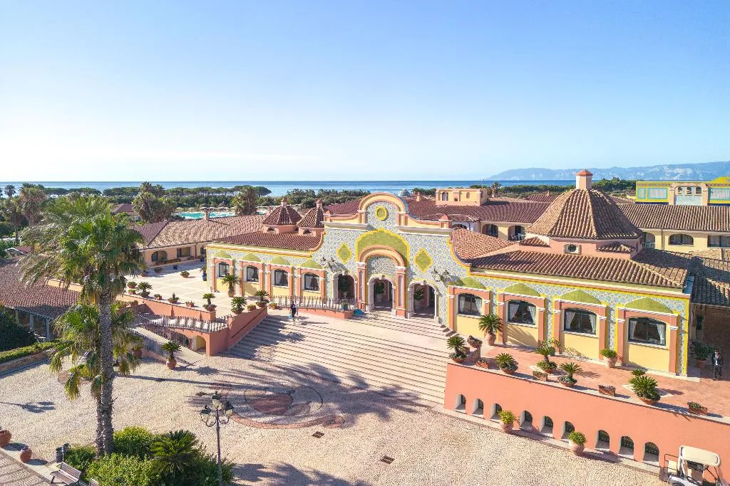 Terrace, Club Hotel Marina Beach, Olbia