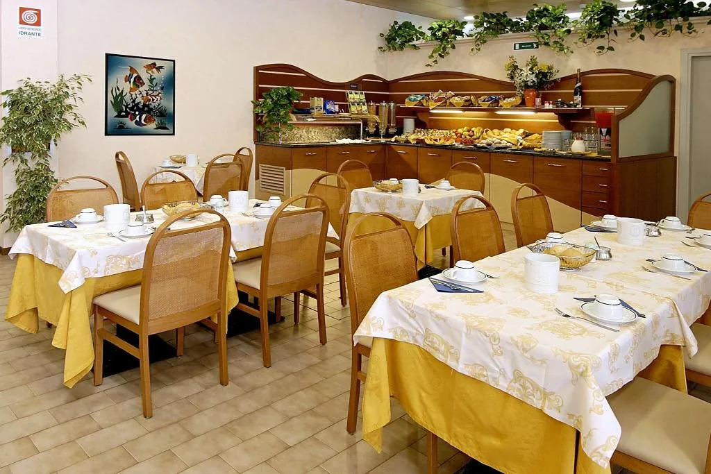 Sports and Entertainment, Aparthotel Pineda, Venice