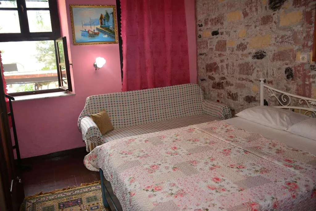 Room, Cunda Zehra Teyzenin Evi, Izmir