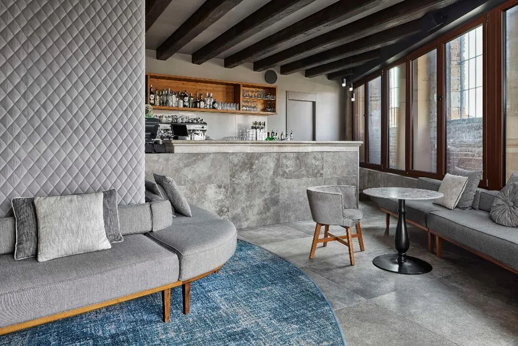 Pool, Hyatt Centric Murano Venice, Venice