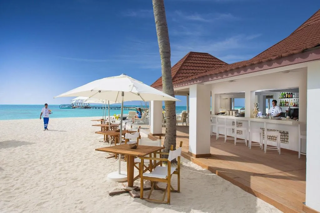 Bar, Diamonds Thudufushi Beach & Water Villas, Alifu Dhaalu Atoll