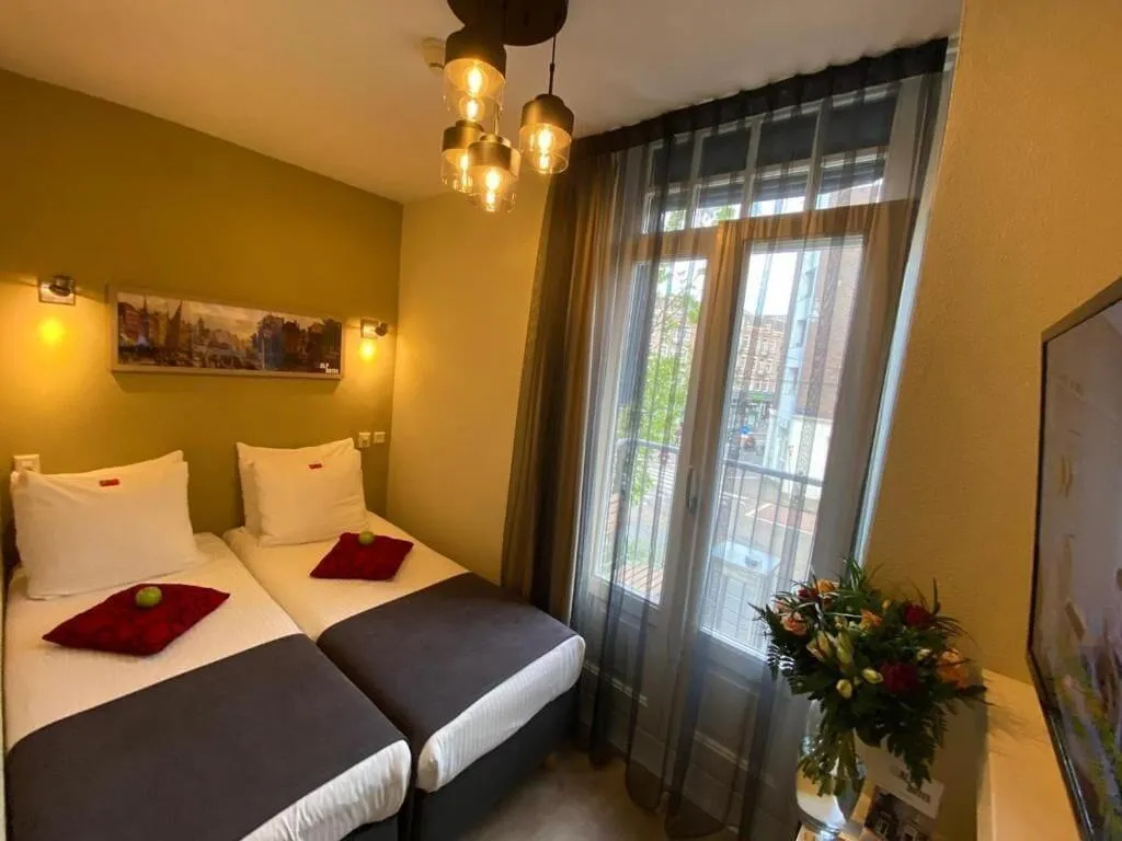 Room, Alp Hotel Amsterdam, Amsterdam