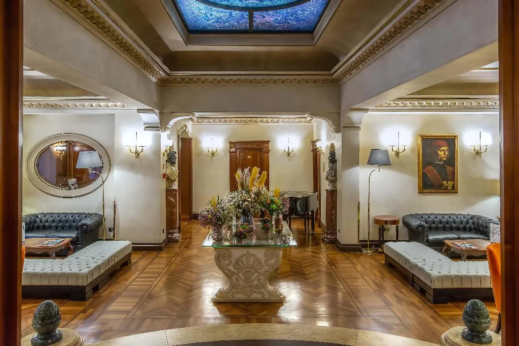 Lobby, River Palace Hotel, Rome