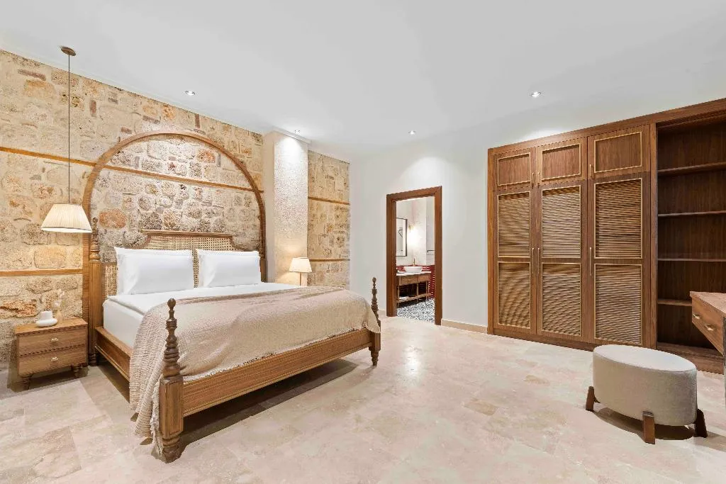 Room, Belmondo Suites Old Town Antalya, Antalya