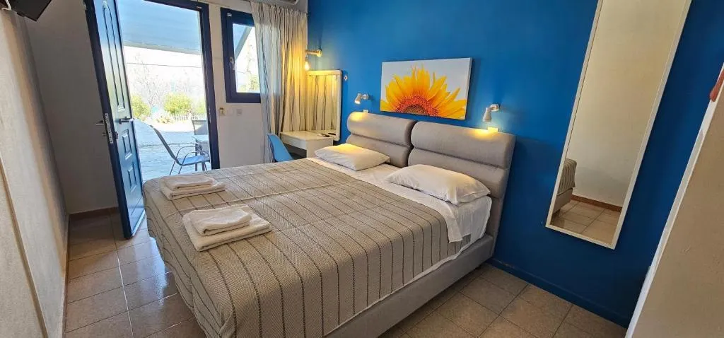 STUDIO SEA VIEW CAPACITY 2 Room, Metaxatos Apartments, Kefallinia