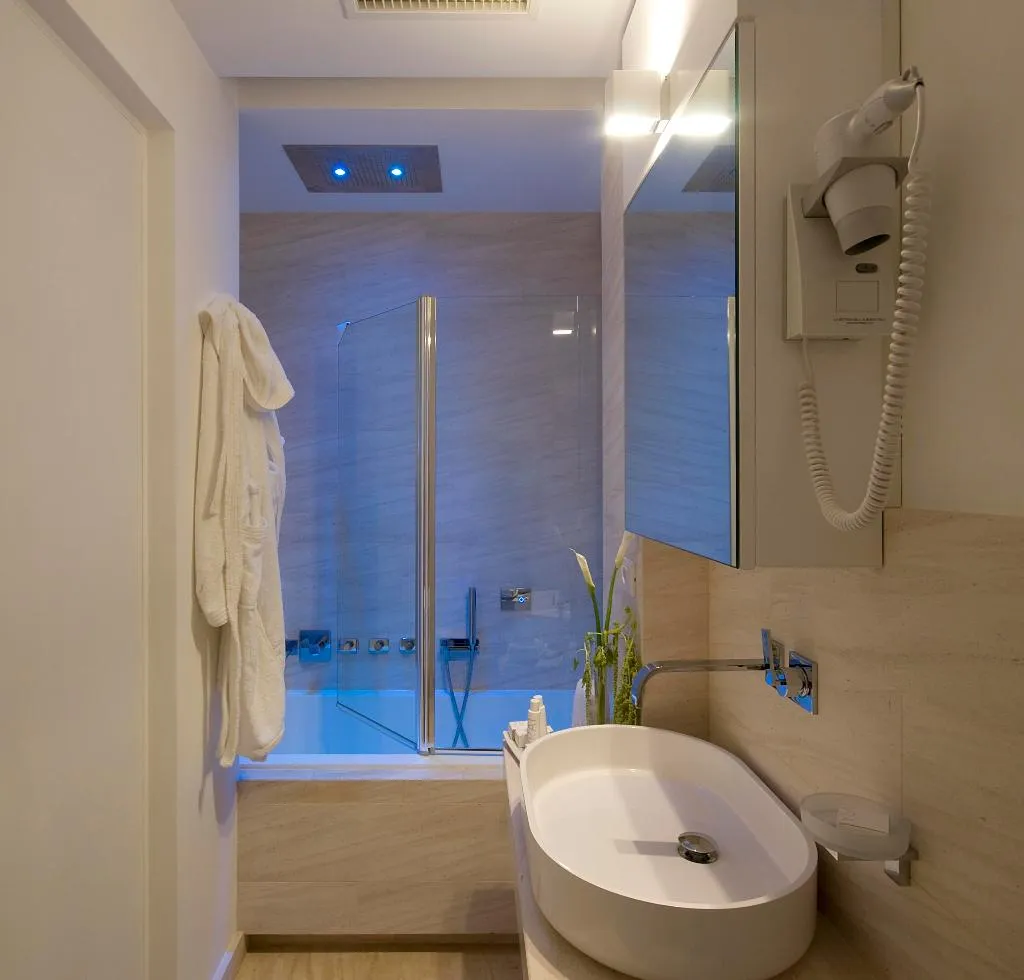 DOUBLE CLASSIC Room, Gigli D'Oro Suite, Rome