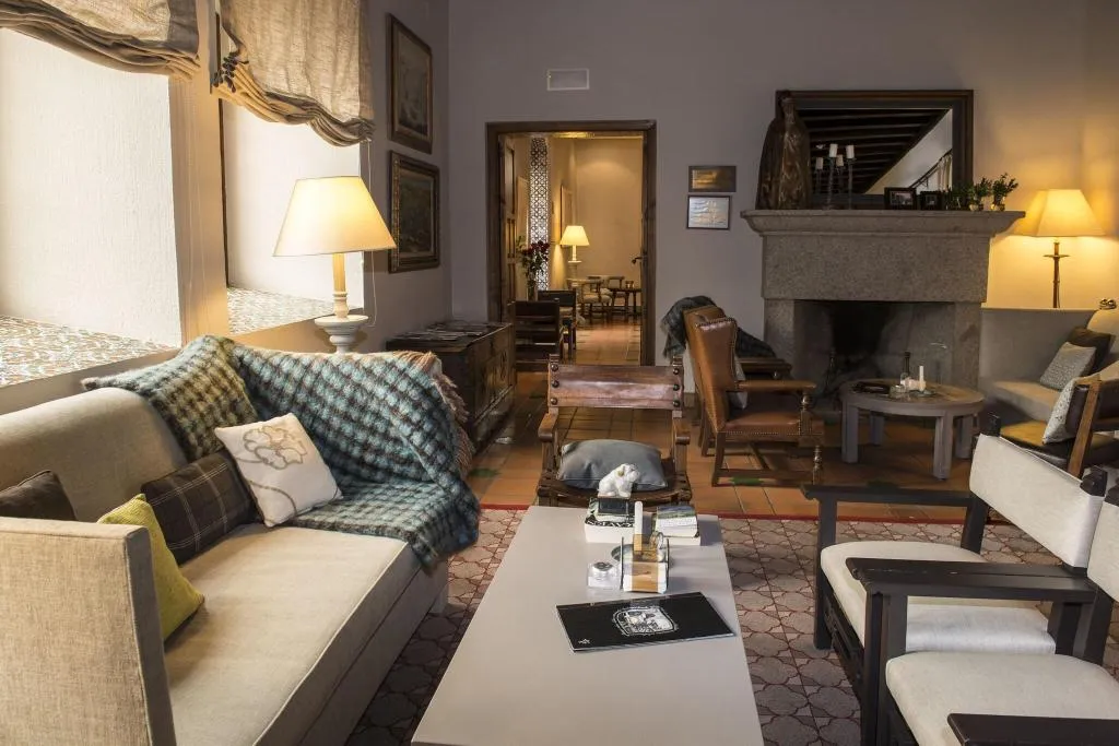 Lobby, Parador de Avila, Madrid
