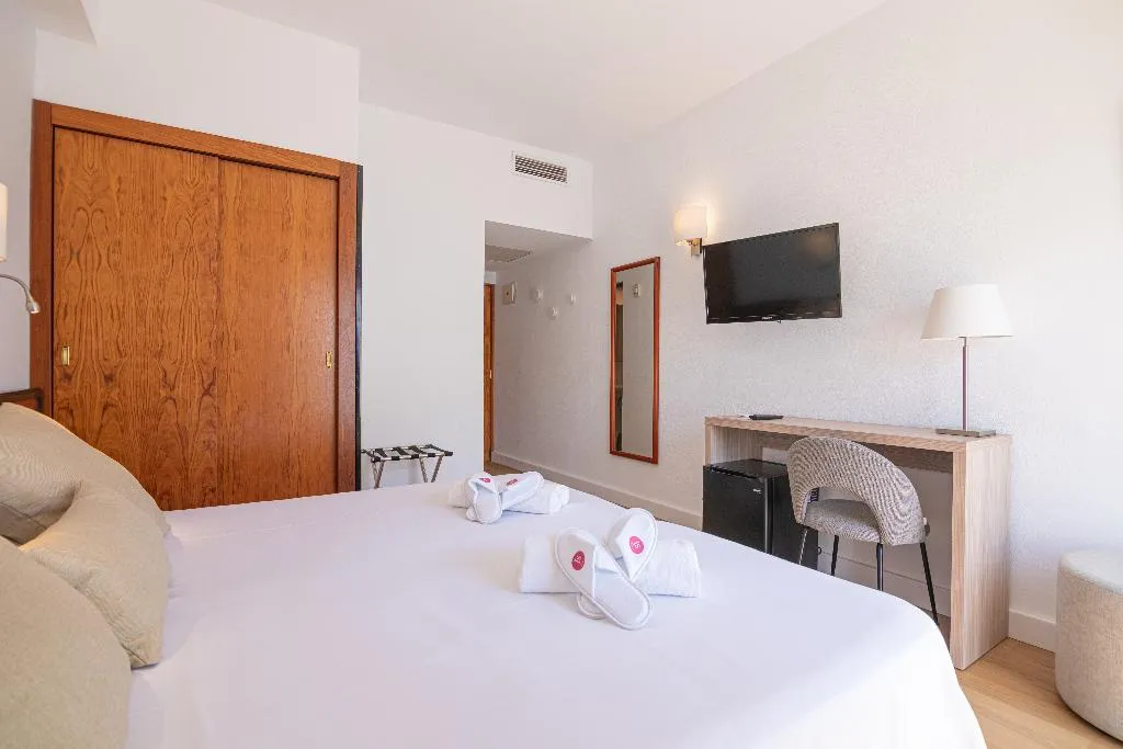 Double or Twin PROMO Room, JS Miramar, Majorca
