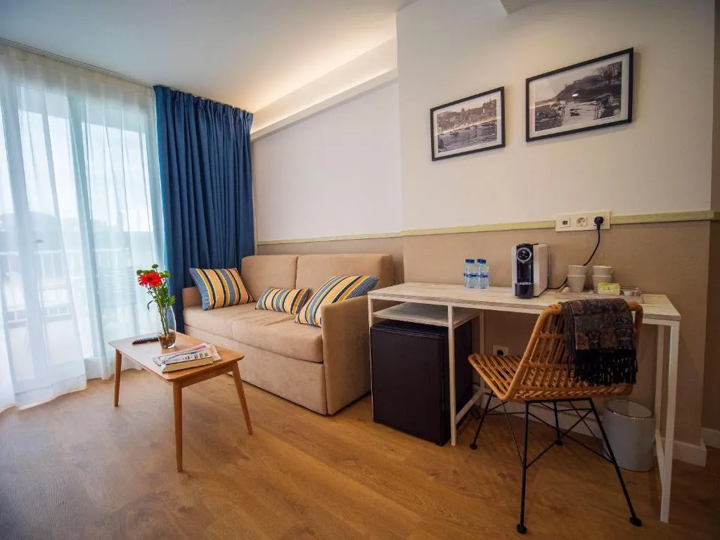 SUITE SUPERIOR Room, Don Juan Tossa, Costa Brava