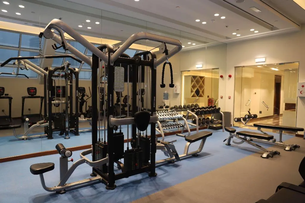 Sports and Entertainment, Golden Tulip Media Hotel, Dubai