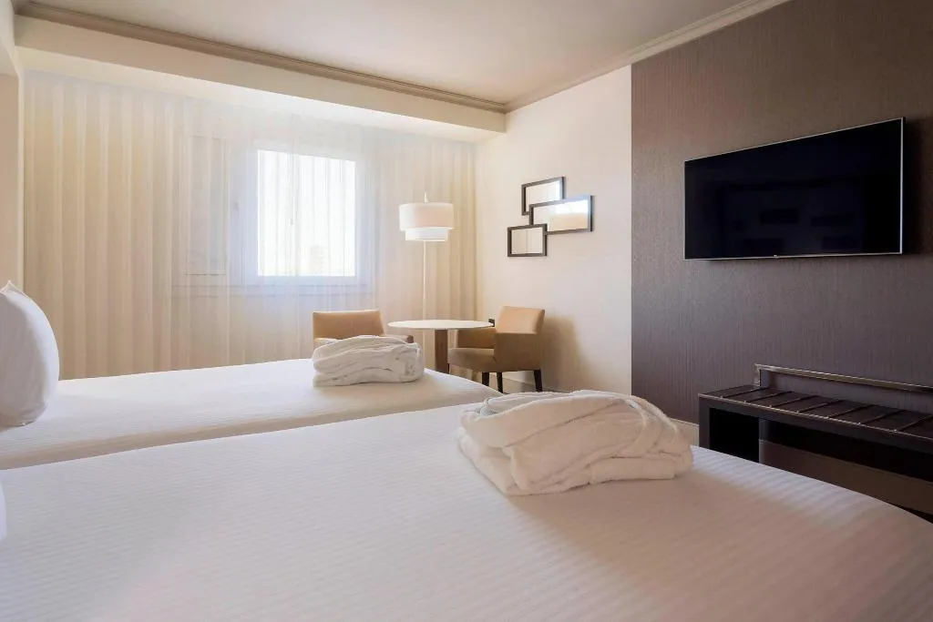 TWIN EXECUTIVE Room, Marriott Hotel Madrid Auditorium, Madrid