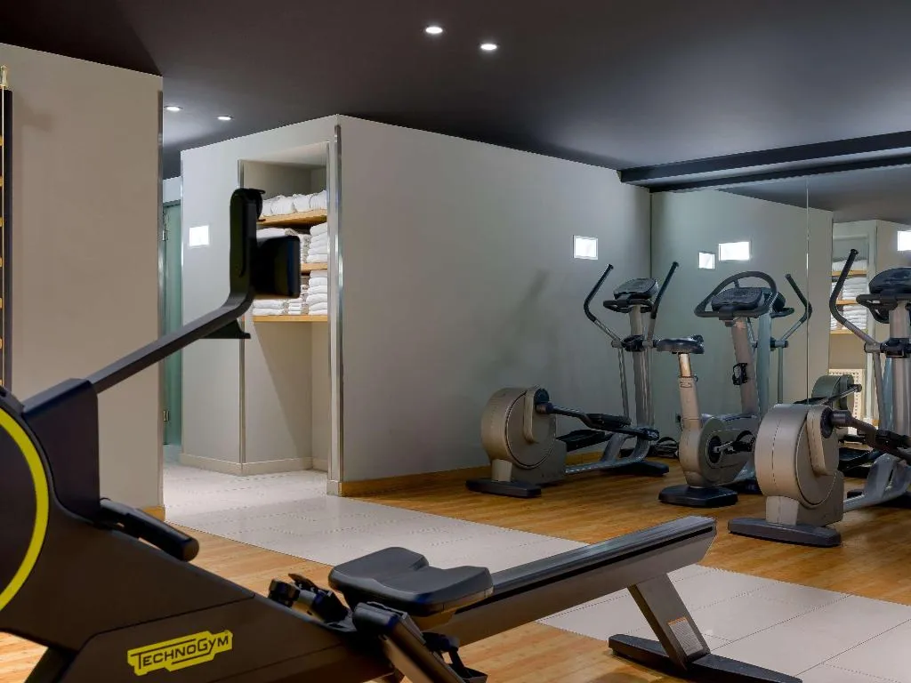 Sports and Entertainment, Movenpick Hotel Amsterdam City Centre, Amsterdam