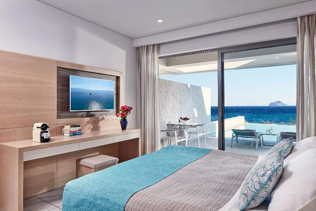Double or Twin SEA VIEW WITH PRIVATE POOL Room, Porto Bello Royal, Kos