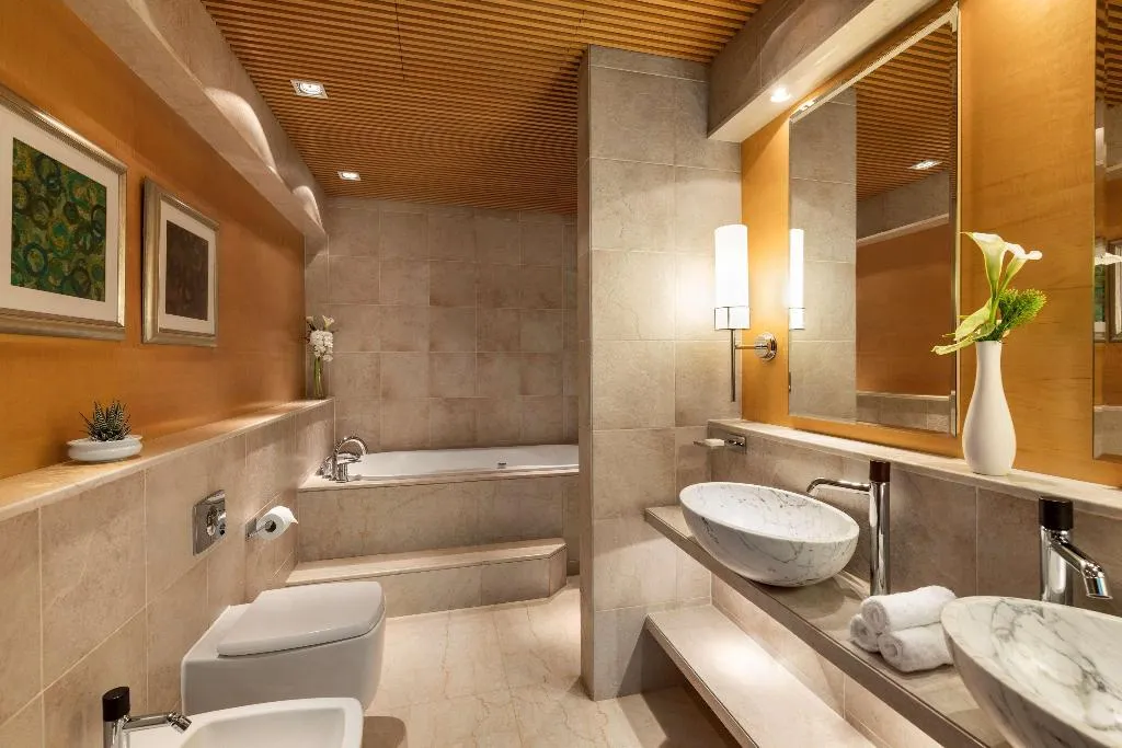 Room, Shangri-La Dubai, Dubai