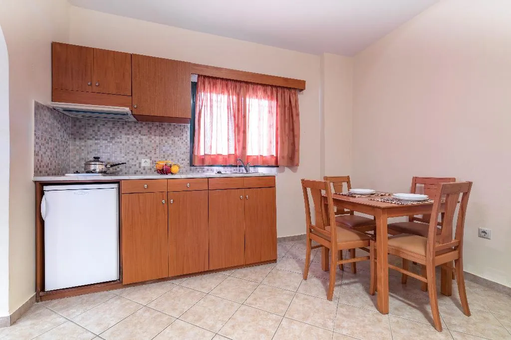 APARTMENT CAPACITY 4 Room, Summer Sun, Kefallinia