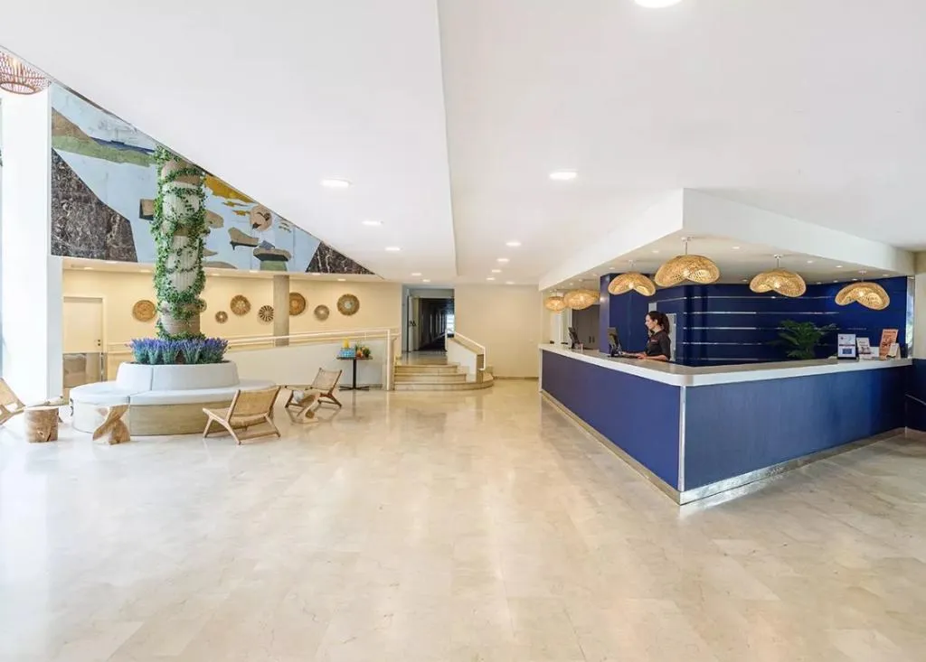 Lobby, FERGUS Club Palmanova Park, Majorca