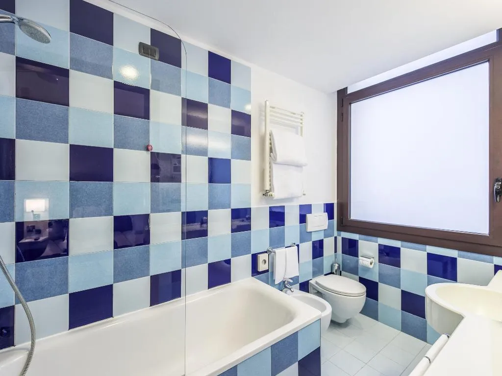 DOUBLE SUPERIOR WITH DOUBLE BED Room, Mercure Roma Piazza Bologna, Rome