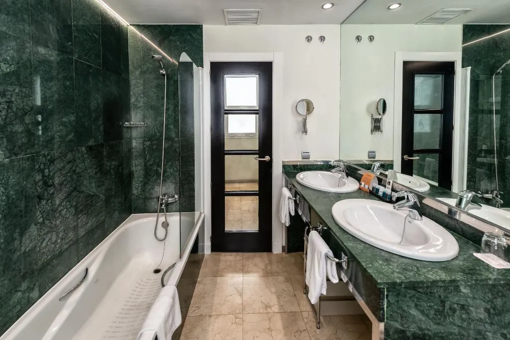 DOUBLE SINGLE USE EXECUTIVE Room, Hotel Mariposa, Costa Del Sol