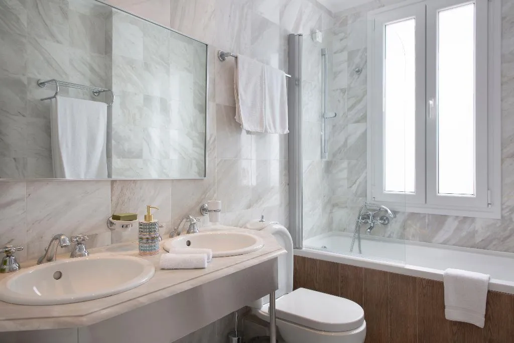 Room, Dorion, Mykonos