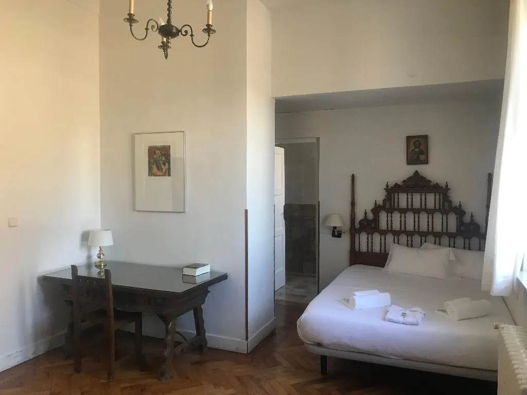 Double or Twin SUPERIOR Room, Hospederia Santa Cruz, Madrid