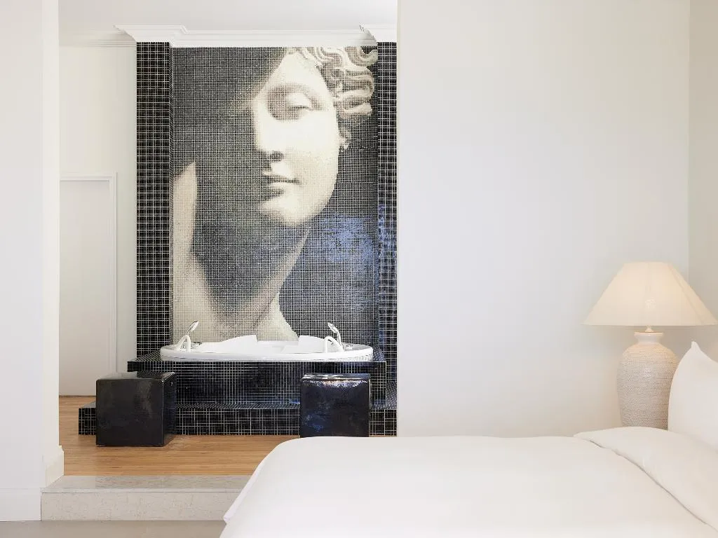 VILLA CAPACITY 8 Room, Mandola Rosa, A Resort to Live, Athens