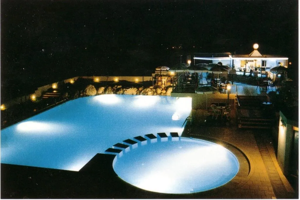 Pool, Futura, Crete