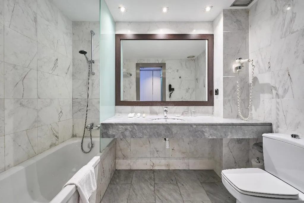 SINGLE STANDARD Room, Catalonia Gran Hotel Verdi, Barcelona