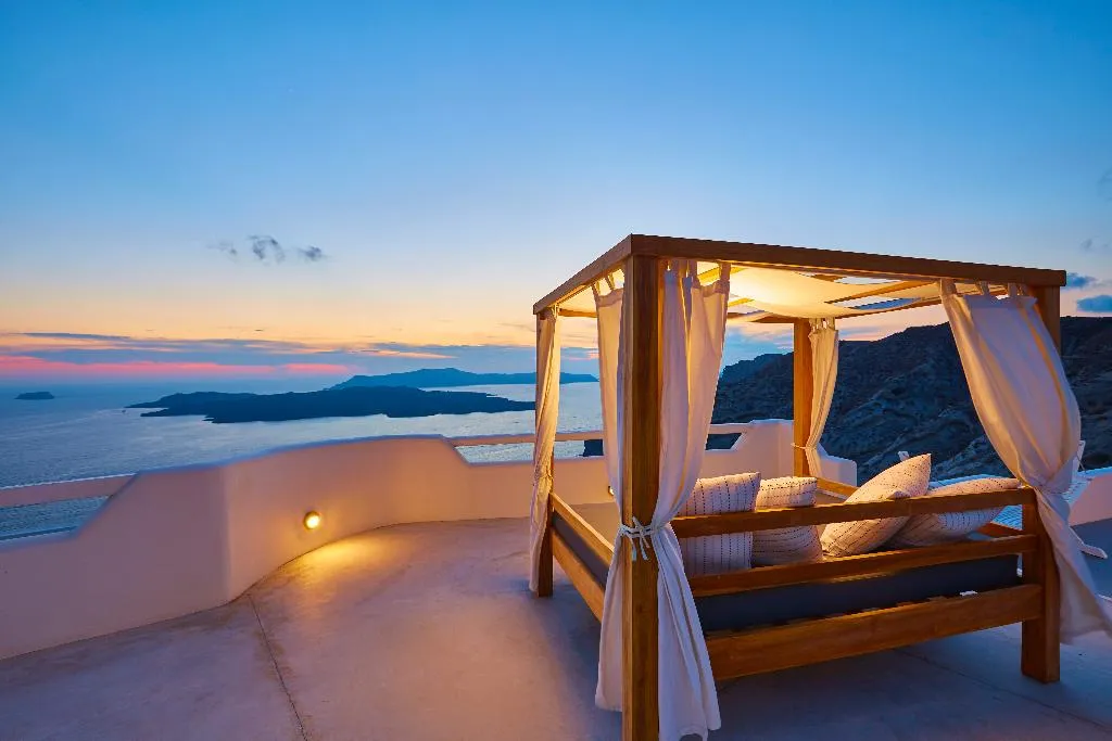 VILLA HONEYMOON Room, Celestia Grand, Santorini