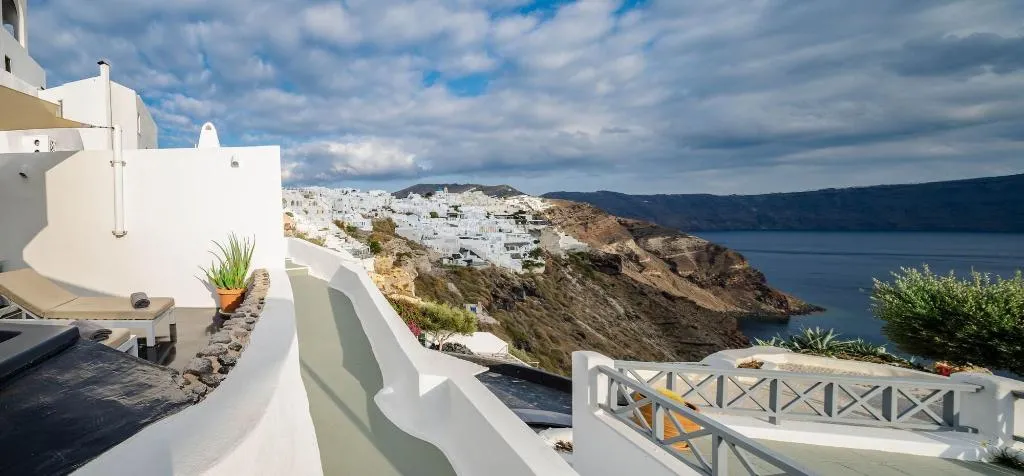 Room, Solstice Luxury Suites, Santorini