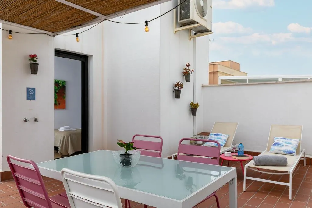 APARTMENT DUPLEX Room, Holiday Rentals Tempa Museo, Seville