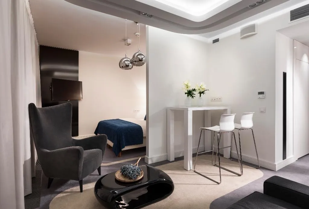 JUNIOR SUITE STANDARD Room, Hotel Sopot, Gdansk