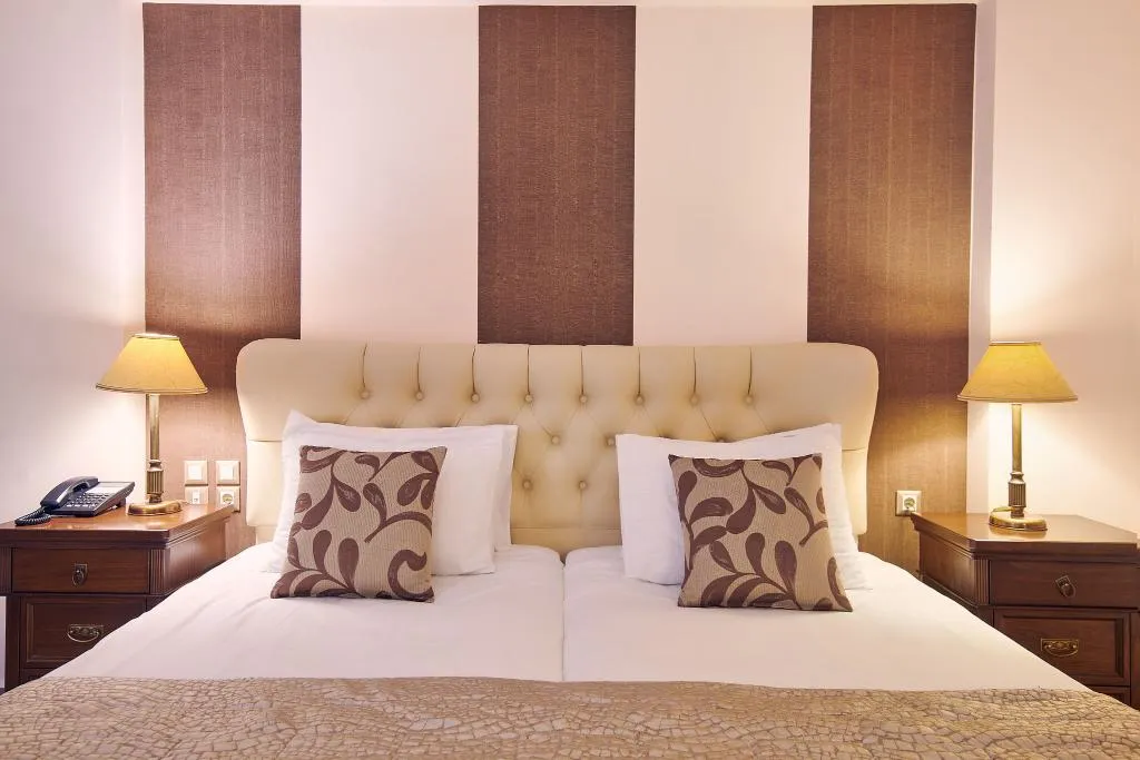 JUNIOR SUITE POOL VIEW Room, Palazetto Suites Zakynthos, Zante