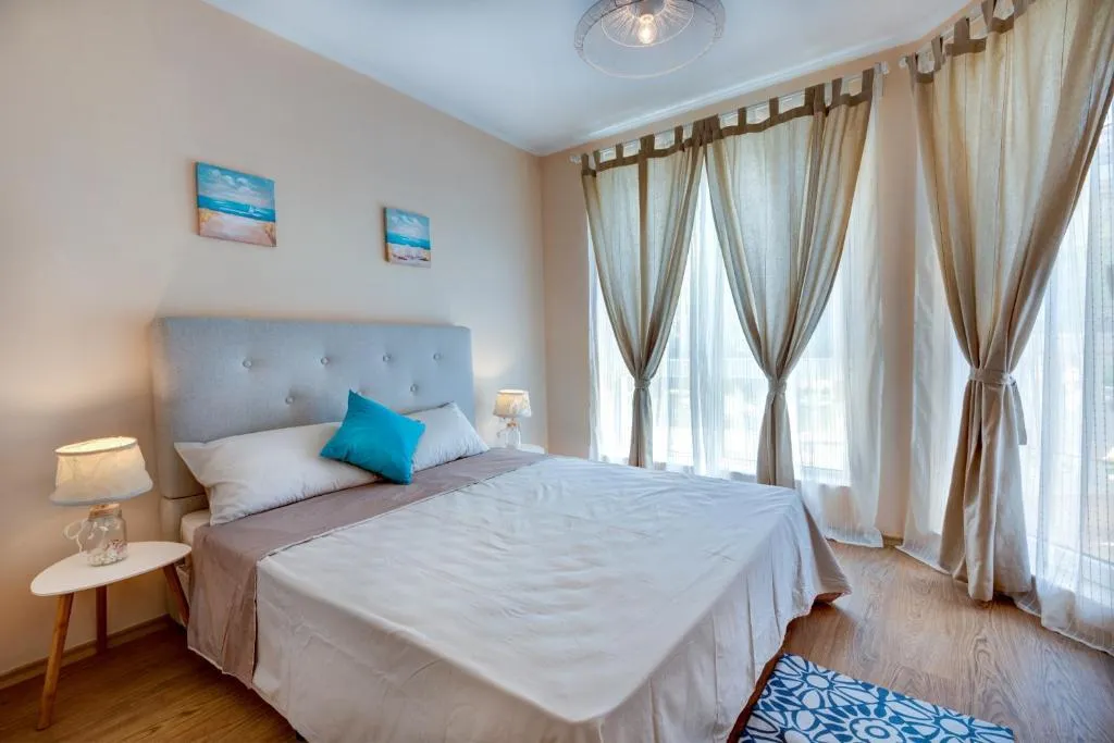 APARTMENT DUPLEX Room, Venera & Anastasia Palace, Bourgas