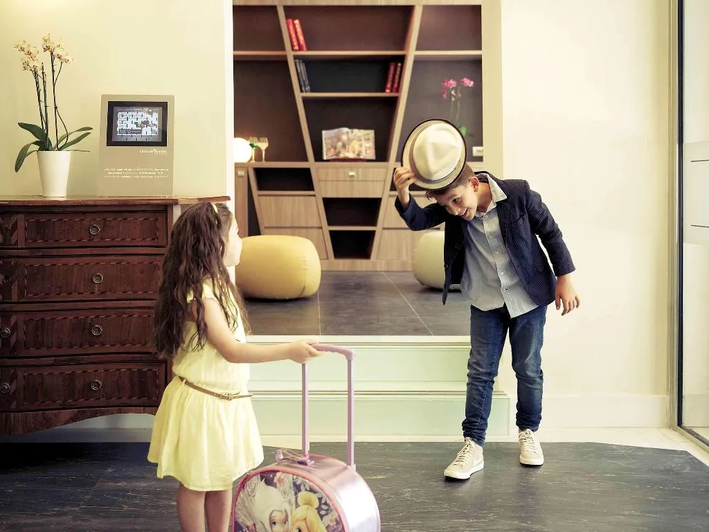Sports and Entertainment, Mercure Napoli Centro Angioino, Naples