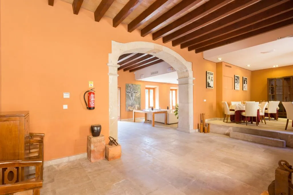 Lobby, Ca n Beia, Majorca