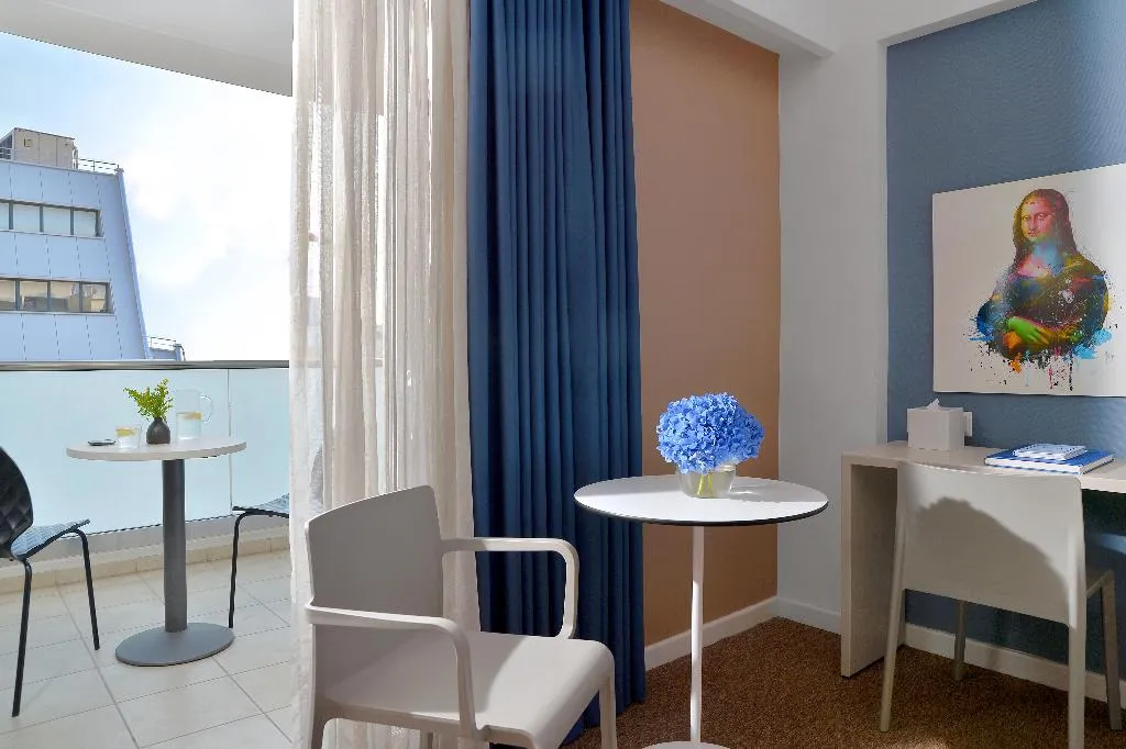 Double or Twin SUPERIOR WITH BALCONY Room, Airotel Alexandros, Athens