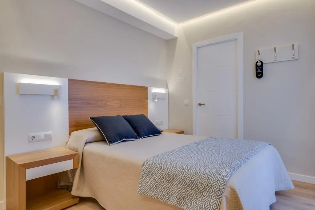 SINGLE STANDARD Room, Hotel Eden Soller, Majorca