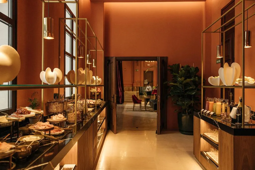 Restaurant, Casa de las Artes, member of Melia Collection, Madrid